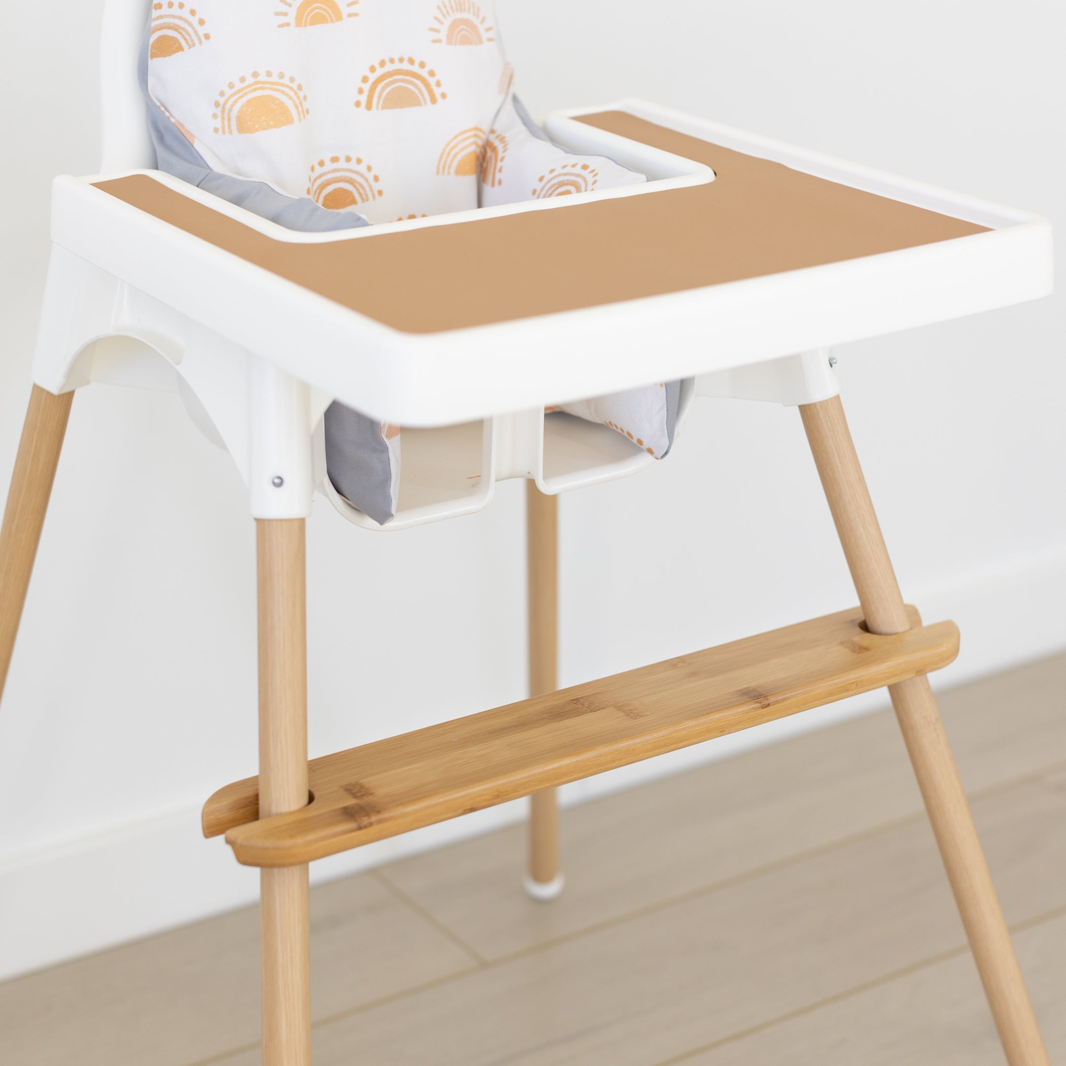 Adjustable Eco-Friendly Bamboo Highchair Footrest, The Woodsi Footsi –  Nibble and Rest USA