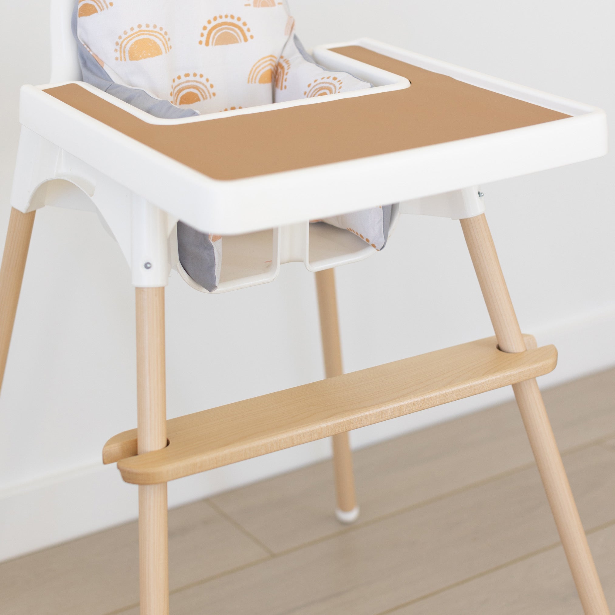 https://www.yeahbabygoods.com/cdn/shop/products/birch_footrestangle.jpg?v=1669220875